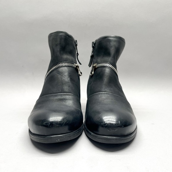 Miz Mooz Boots Womens 38/ 7 Wide Solace Cut Out Bootie Shoe Black Leather Zipper - Picture 2 of 15